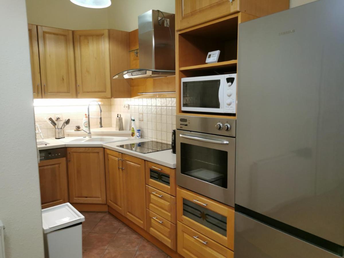 Andrassy Suite Budapest Bagian luar foto